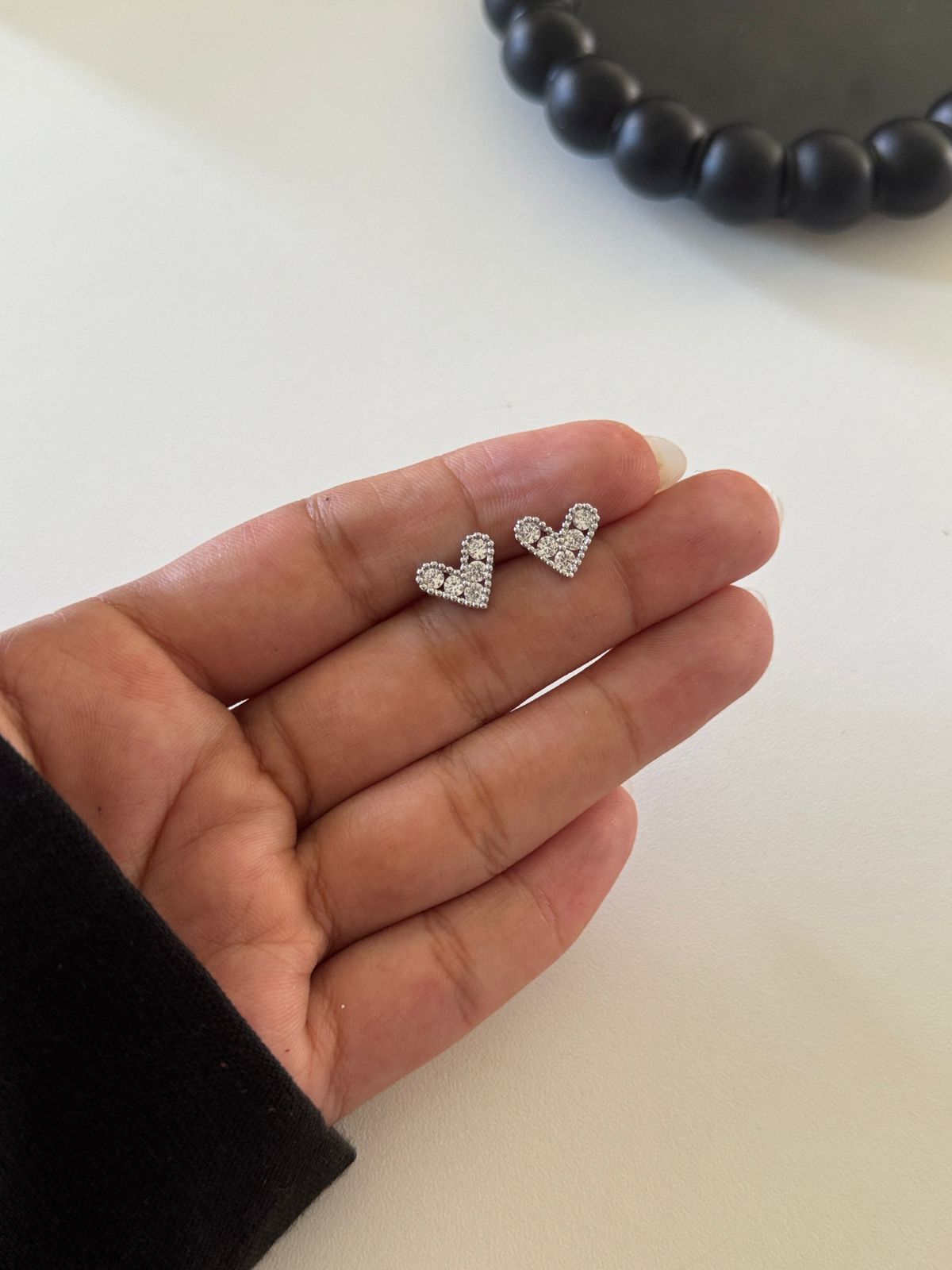 Arito de corazon plateado con brillo