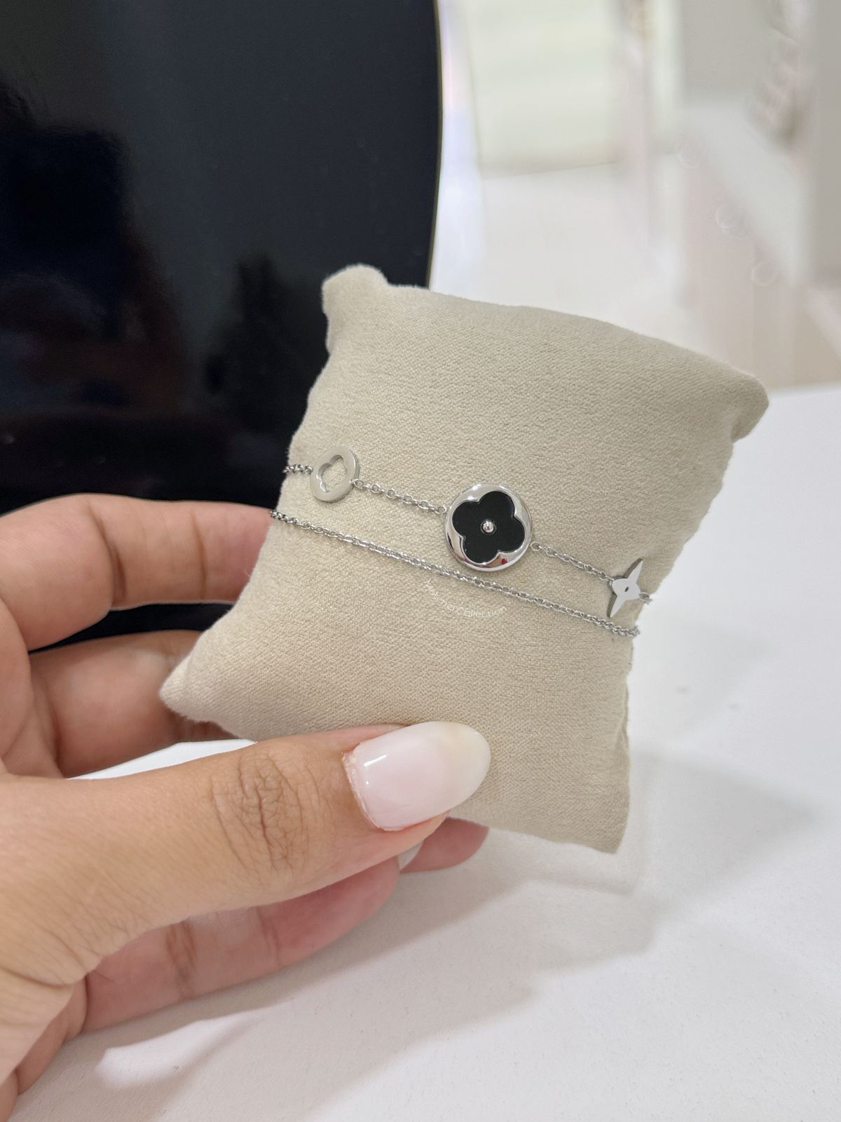 Manilla doble plateada