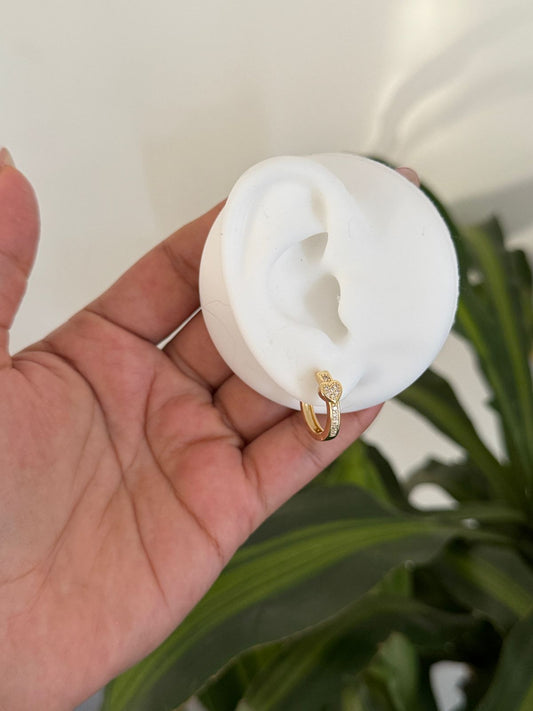 Argolla de corazon doradas