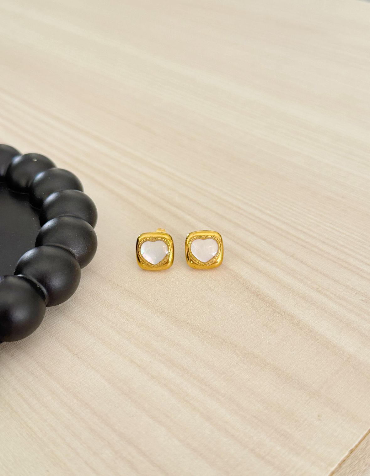 Aros dorado de corazon