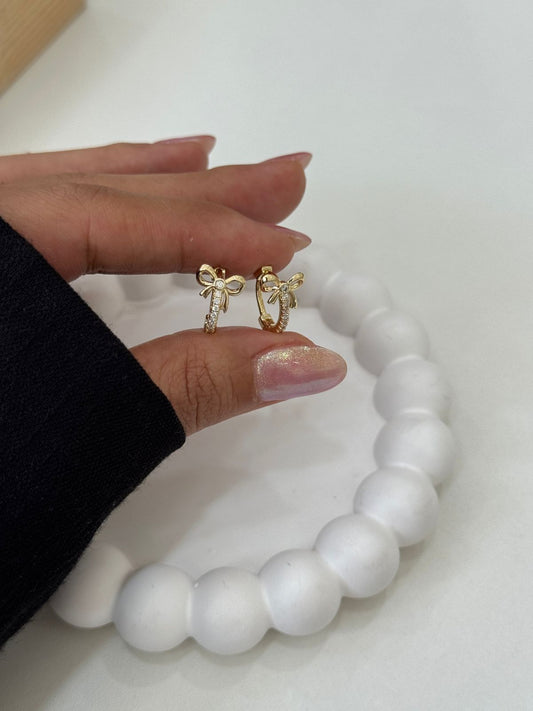 Argolla de lazo dorada