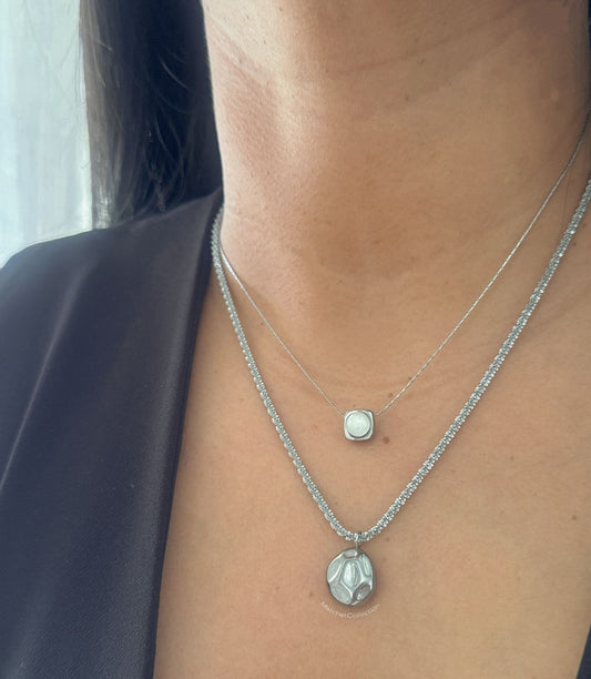 Collar doble plateado